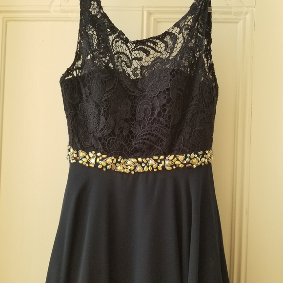 Dancing Queen Graduation Dress. Size Small - Picture 3 of 17